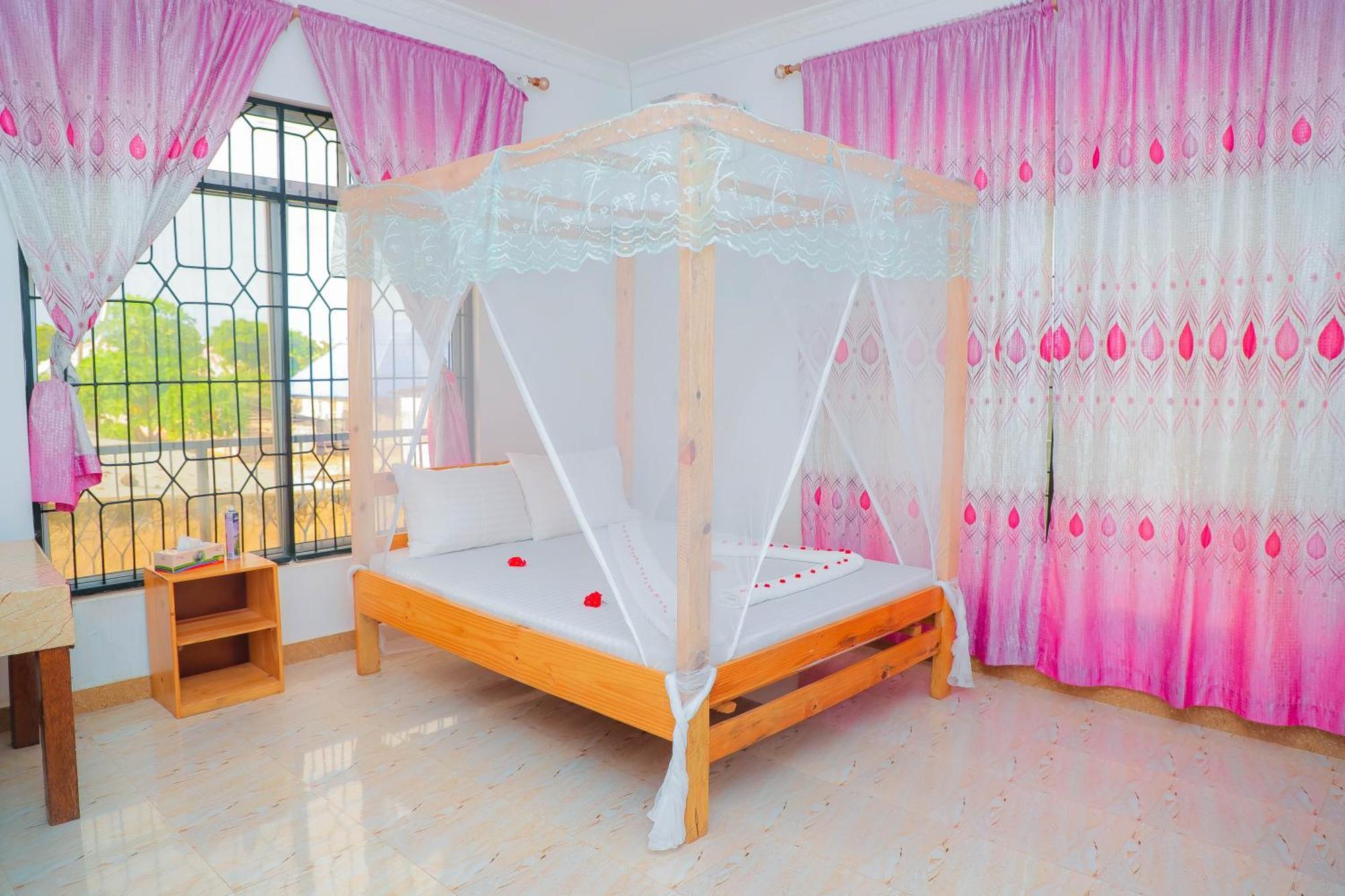 Raha House Bed & Breakfast Nungwi Bagian luar foto