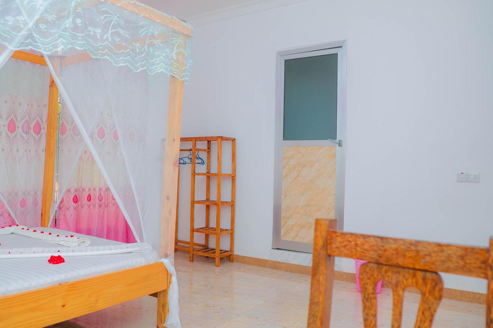 Raha House Bed & Breakfast Nungwi Bagian luar foto